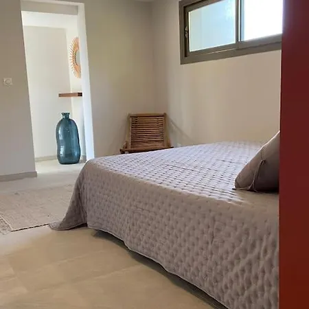 Ideal 2 Couples , Appt Dans Villa, Vue Mer, Piscine. * Lumio (Corsica)
